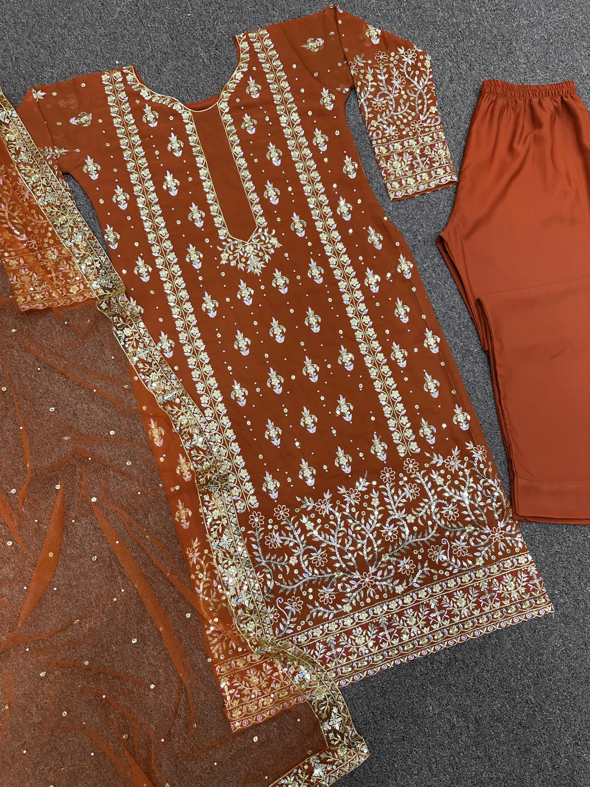 Product Image - Designer Embroidery Kurti Set with Dupatta - Festive & Ethnic Wear