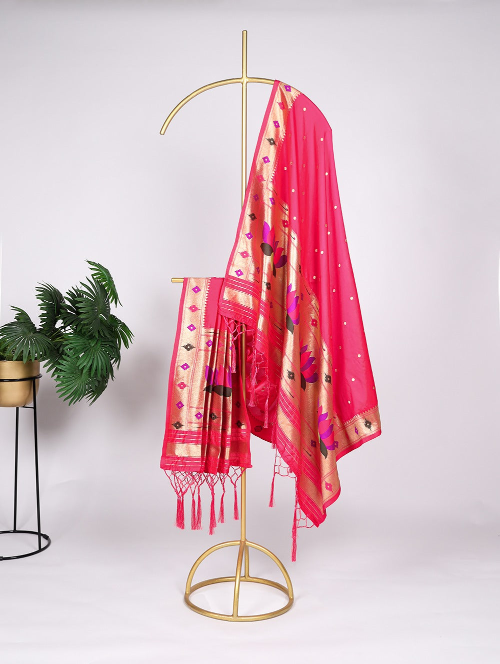 Product Image - Exquisite Pathani Dupatta with Jacquard Fabric
