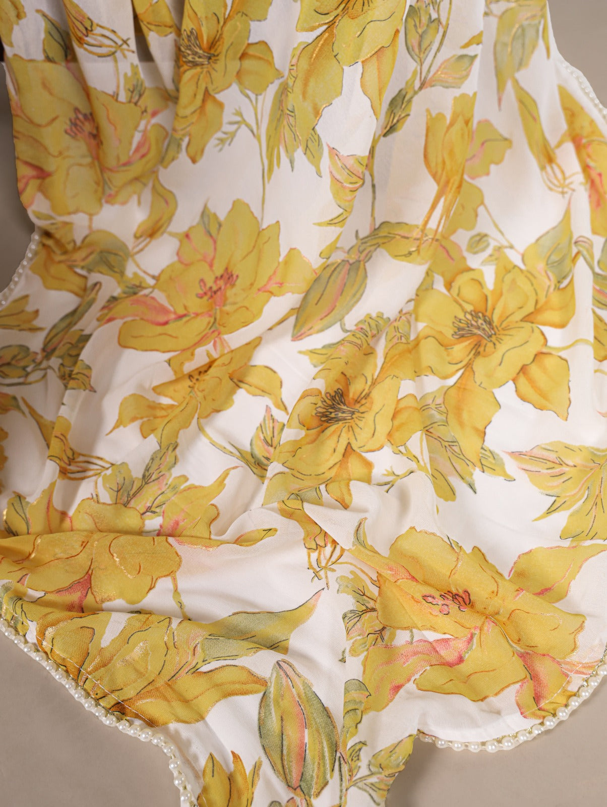 Product Image - Exquisite Designer Georgette Saree for Festive Wear