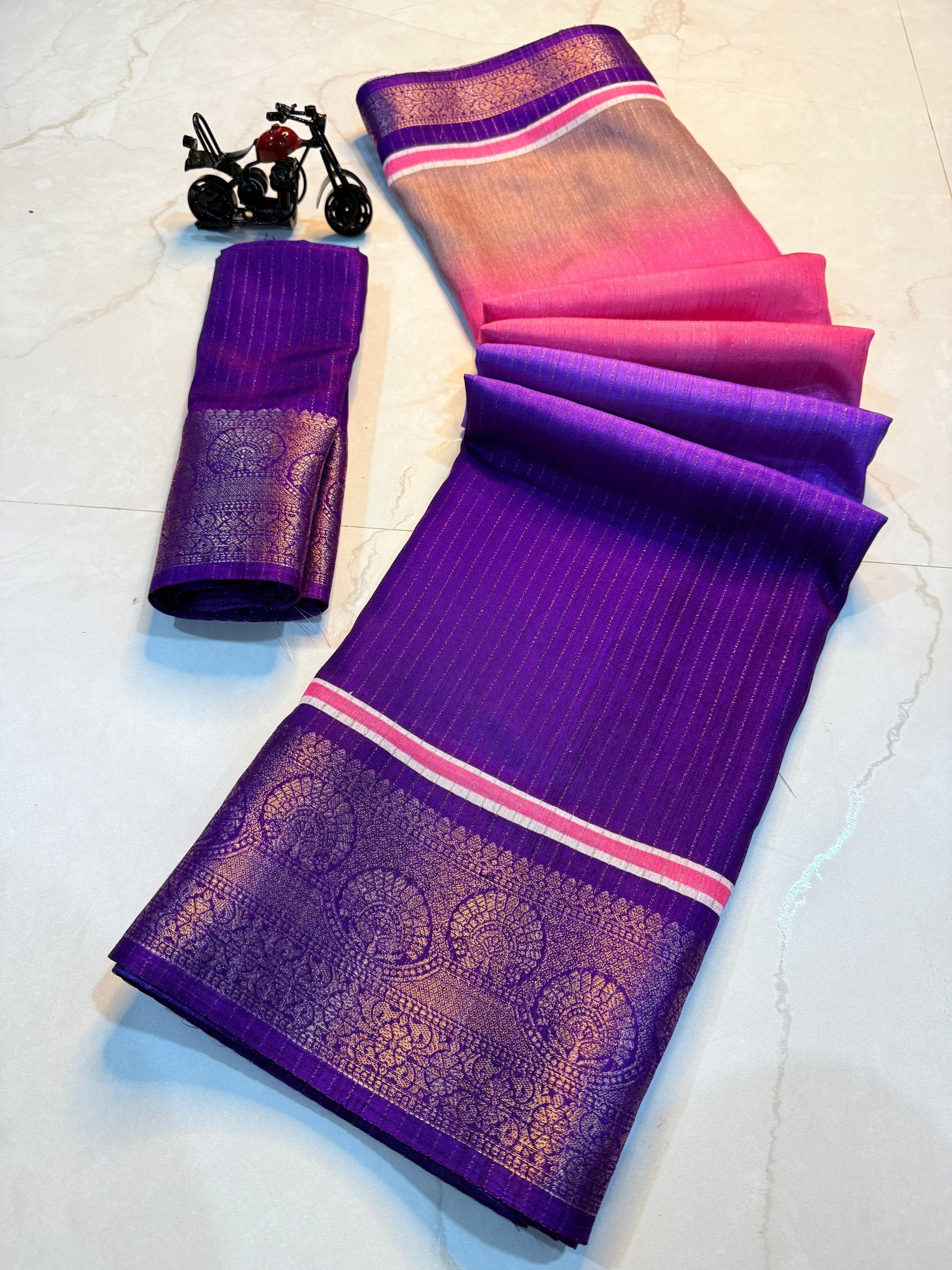 Product Image - Elegant Soft Kanjivaram Silk Saree with Zari Weaving