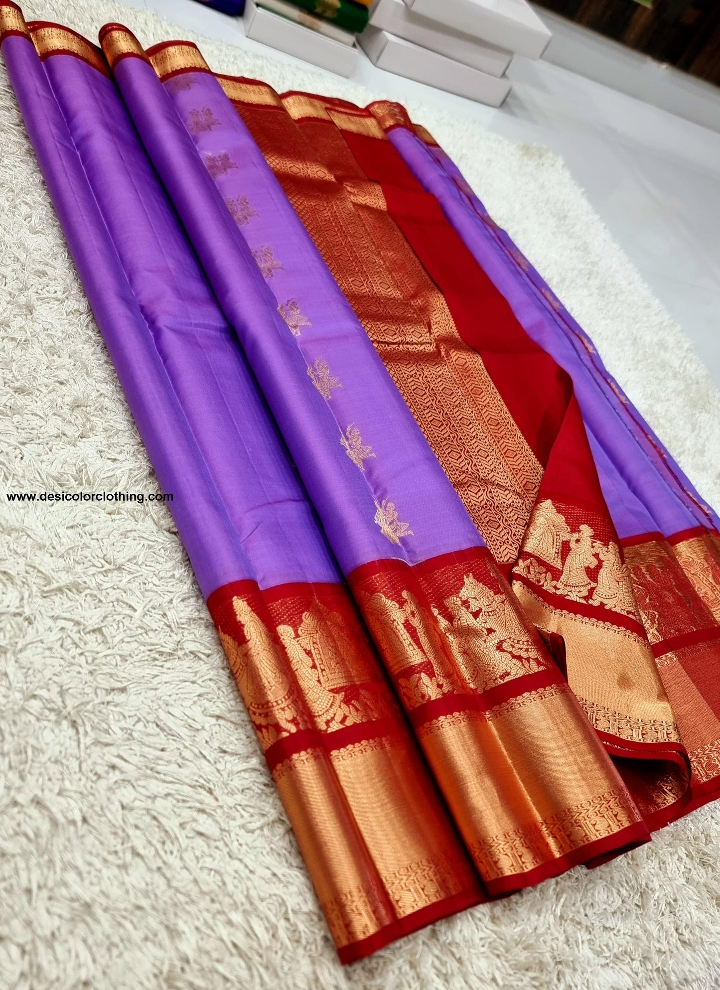 Kanchipuram 100% Pure Handwoven 1G Gold Zari Korvai Silk Saree with Big Border