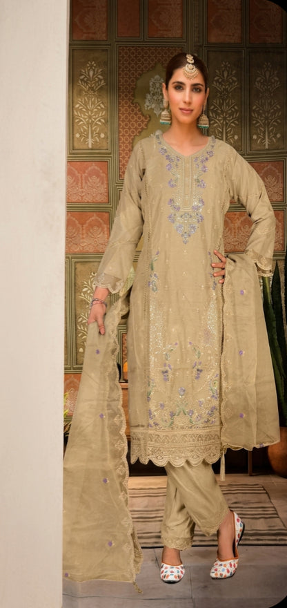 Product Image - Elegant Designer Party Wear Suits for Every Occasion - 2