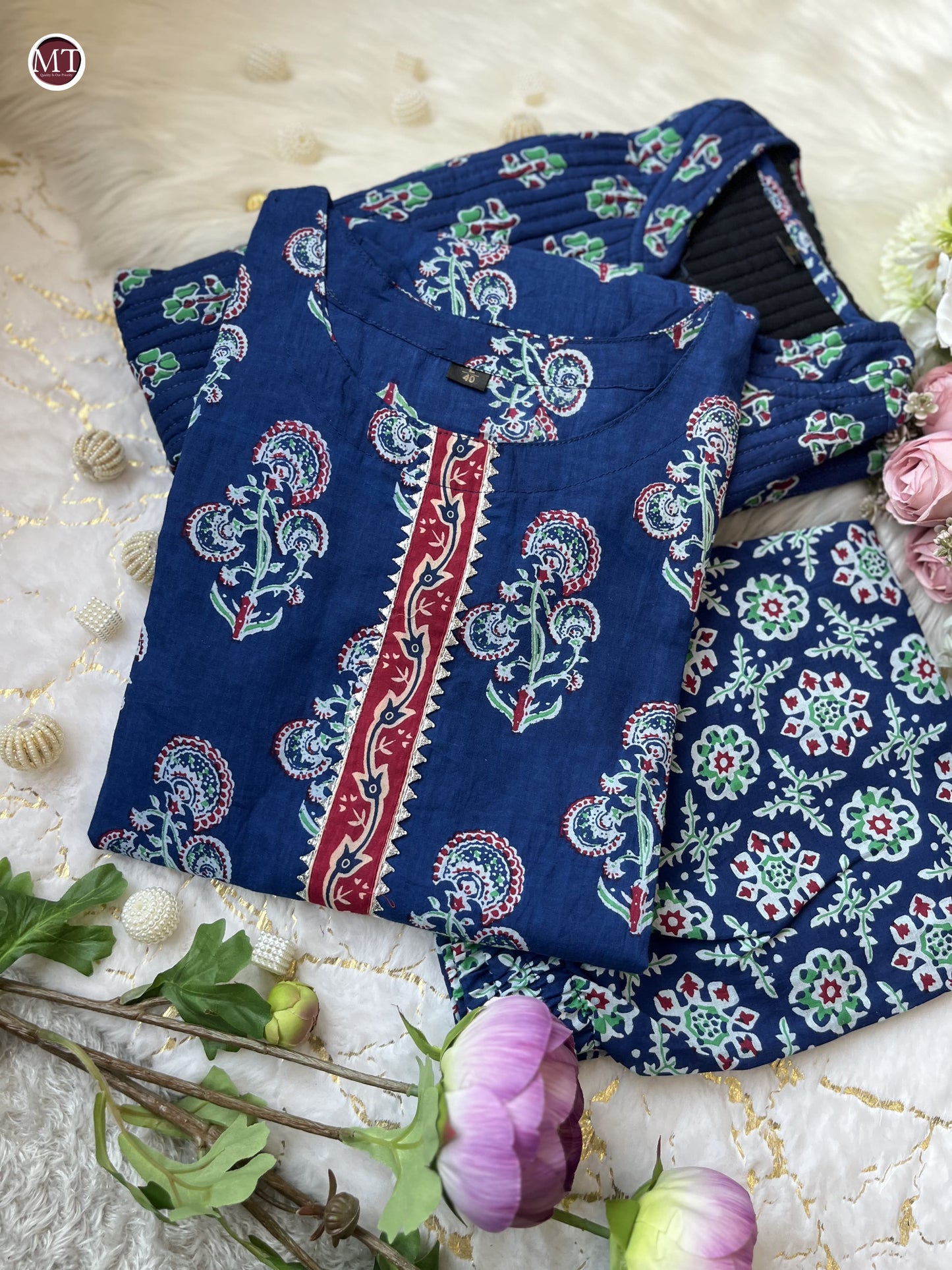 Product Image - Voluminous Jacket Suit Set - Elegant Cotton Ethnic Wear
