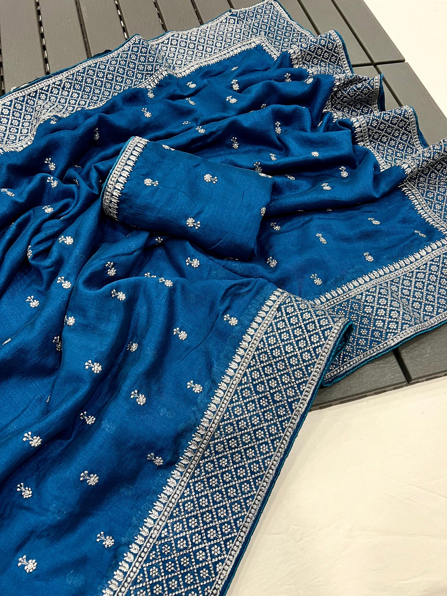Product Image - Exquisite Vichitra Silk Designer Saree with Silver Thread Embroidery