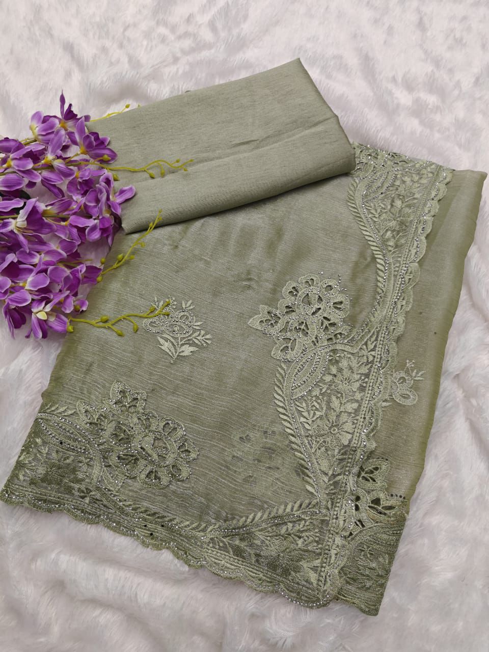 Product Image - Elegant Designer Georgette Saree for Weddings & Festive Wear