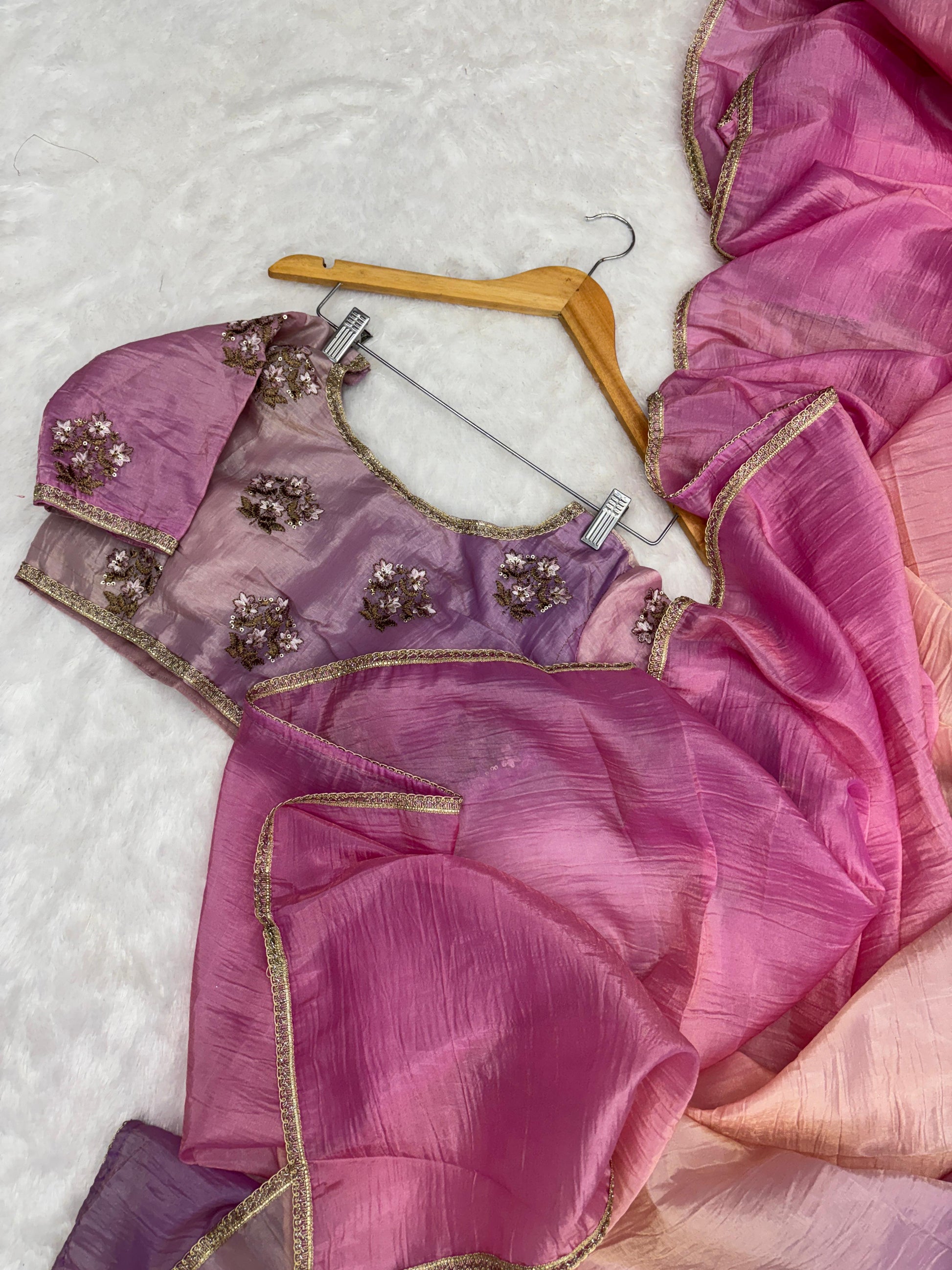 Product Image - Magic Soft Designer Fendy Crush Silk Saree - Festive Ethnic Wear