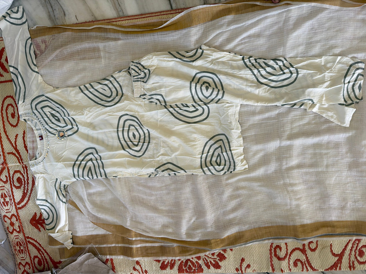 Product Image - Luxury Silk Blouse - 2