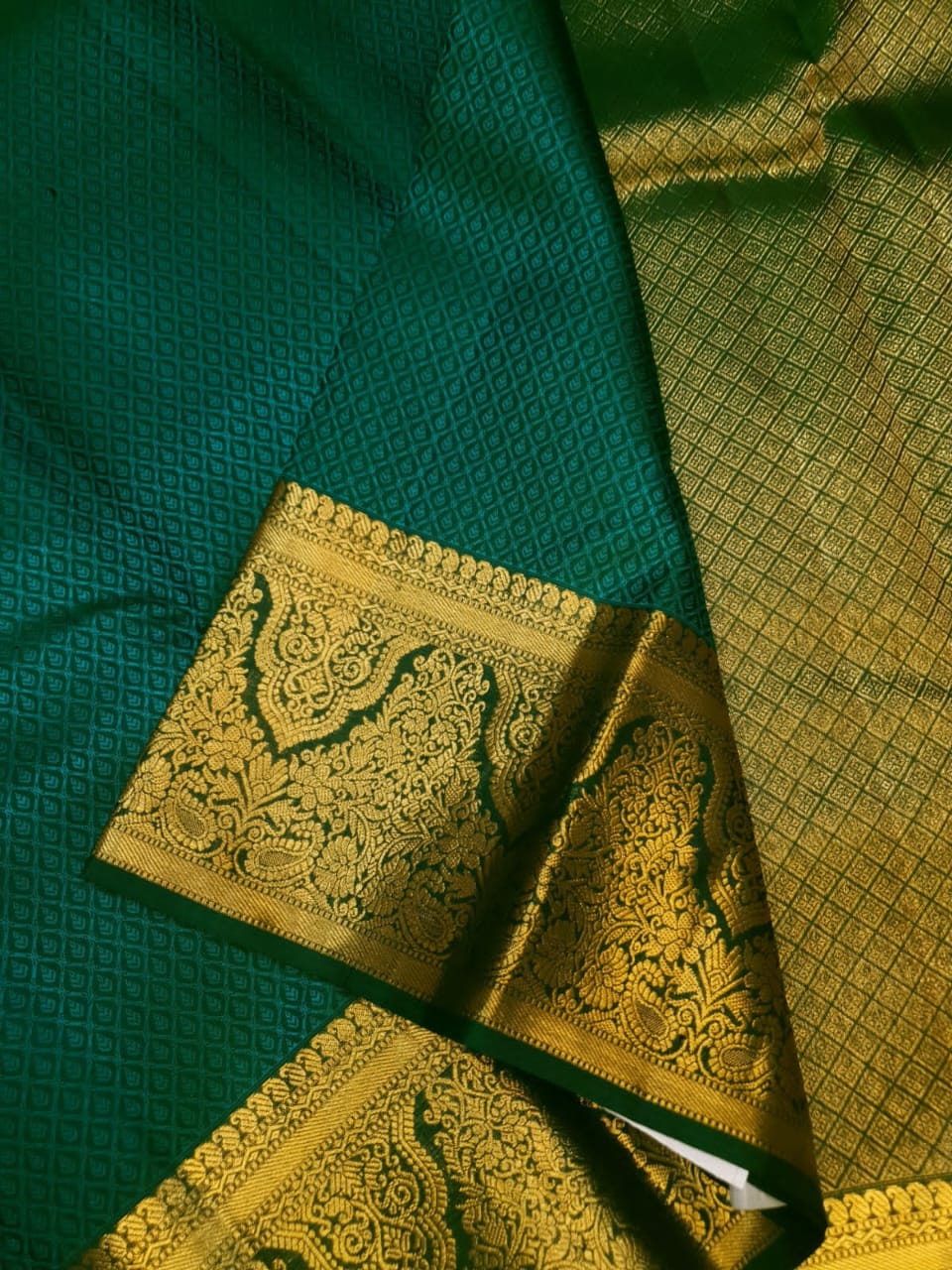 Product Image - 2G Pure Kanjivaram Silk Designer Saree