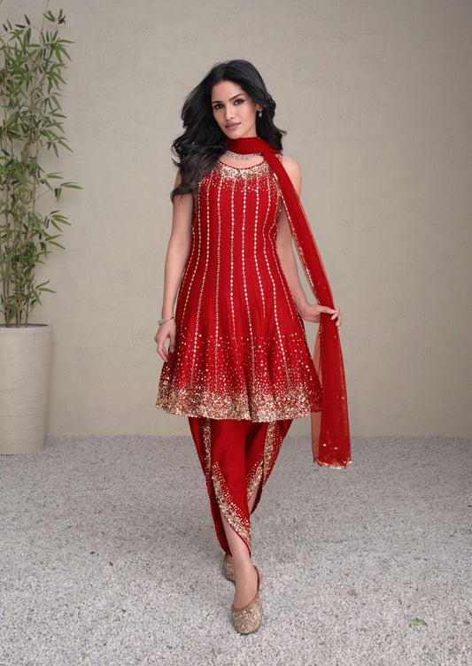 Product Image - Elegant Jashn Gold Silk Designer Saree for Festive and Wedding Wear