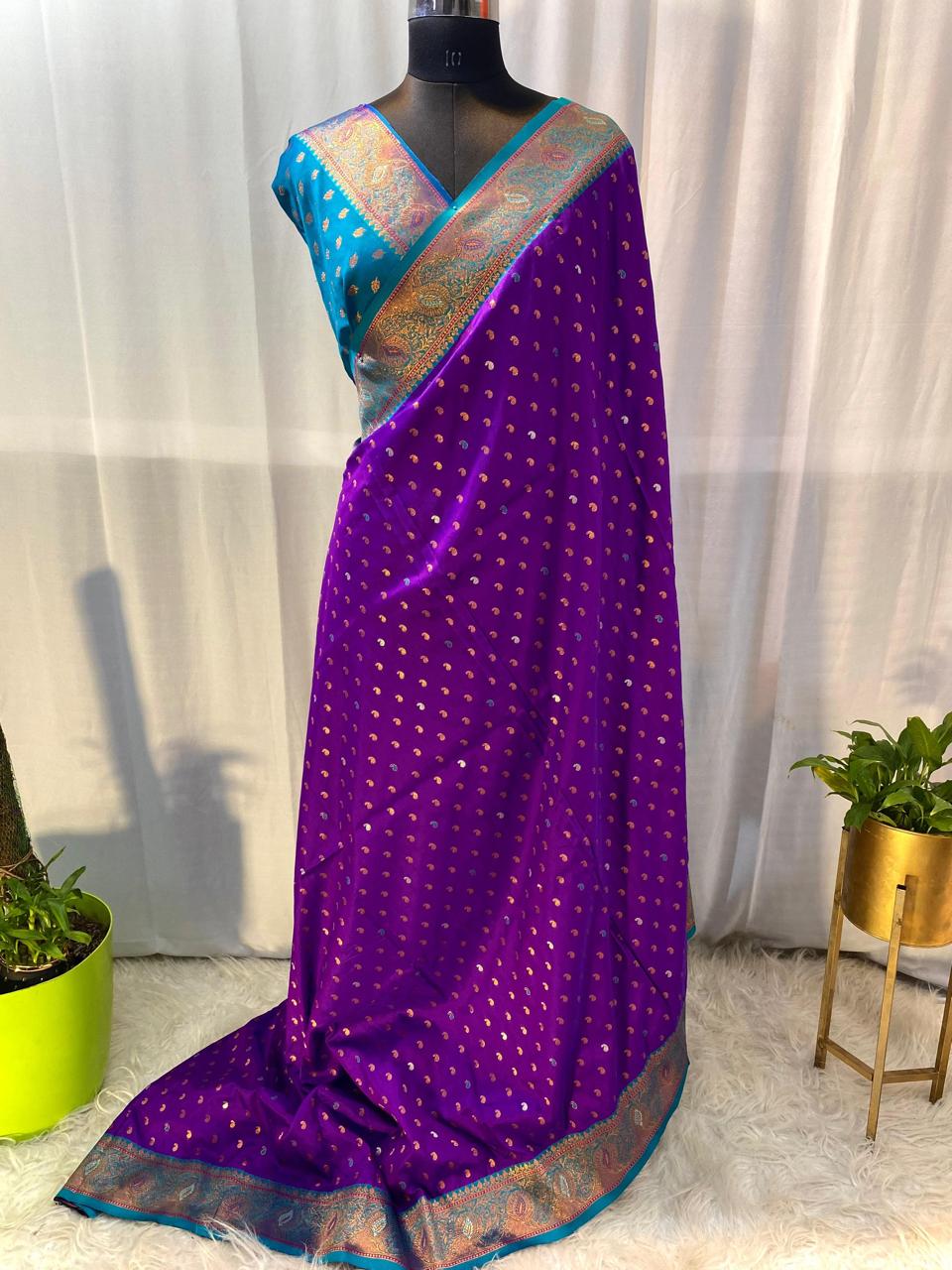 Product Image - Exquisite Pure Soft Paithani Silk Saree with Contrast Weaving Border