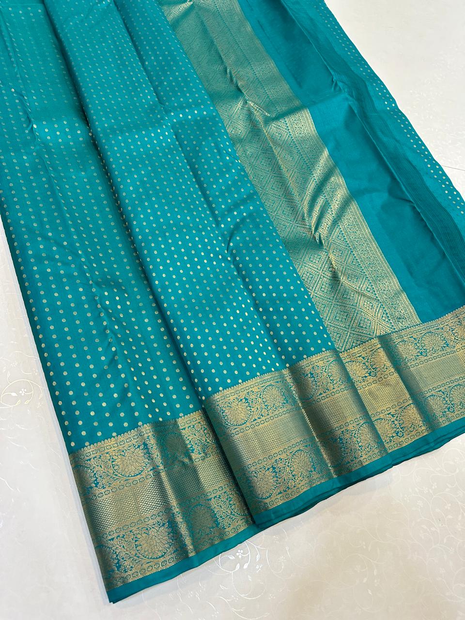 Product Image - Kanchipuram Handloom Silk Saree