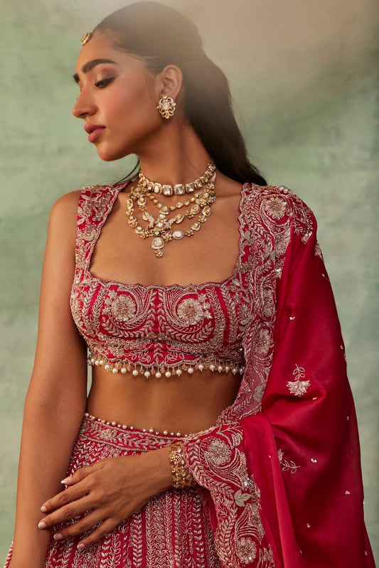 Product Image - Stunning Designer Lehenga Red