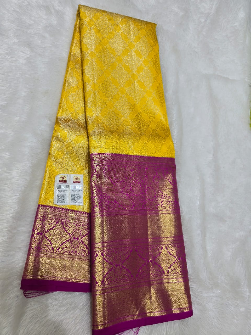 Product Image - Elegant Designer Georgette Saree for Festive Occasions
